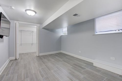 3618 Oak Park Ave, Forest View IL 60402-3865 exterior