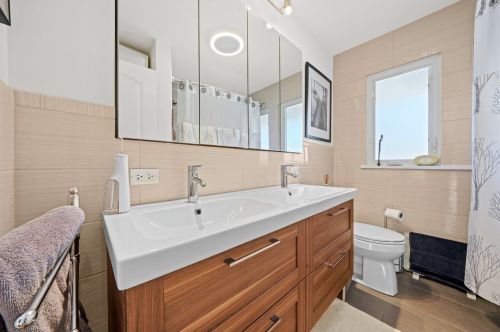 3111 Wenonah Ave, Forest View IL 60402-2930 exterior