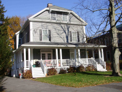 58 Crescent Ave, Newton, MA 02459-2102