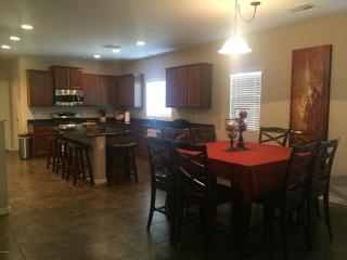 21156 36th Pl, Phoenix AZ  85050-8386 exterior