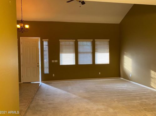 2325 Blaylock Dr, Phoenix AZ  85085-8708 exterior