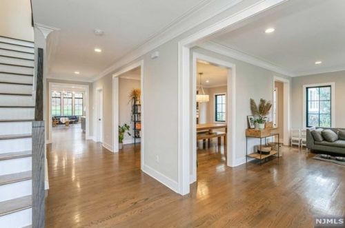 158 Magnolia Ave, Tenafly NJ  07670-1828 exterior