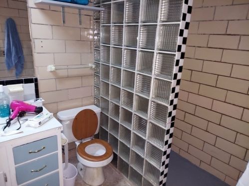 203 Delmont Ave, Worcester MA 01604-2136 exterior