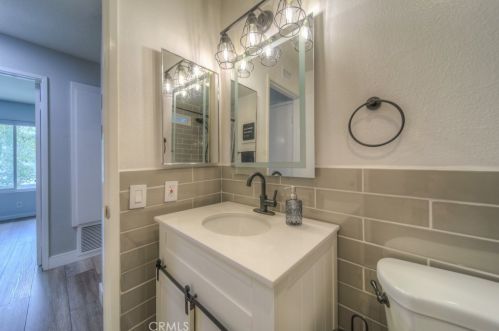 57 Remington, Irvine CA  92620-5730 exterior