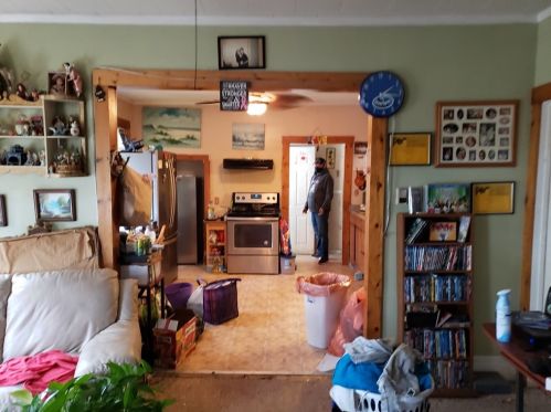 12 Bay St, Taunton MA 02780-2521 exterior