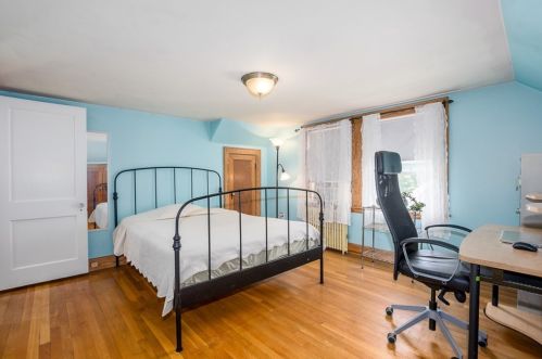 27 Fairfield St, Dedham MA 02026-1405 exterior