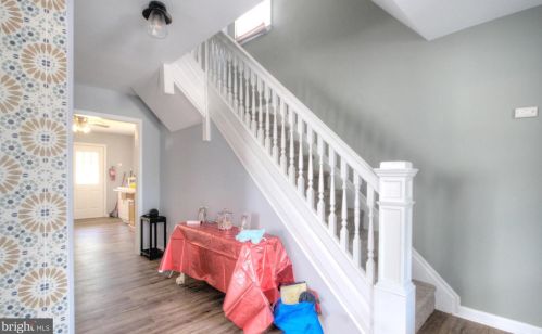 1702 Swedesboro Ave, West Deptford NJ  08066-1517 exterior