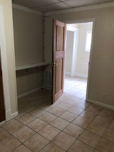 236 Haverhill St, Lawrence MA 01840-1406 exterior