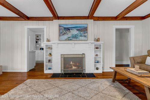 410 Belmont Ave, Tinton Falls NJ 07712-4706 exterior