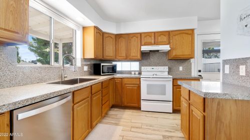 3820 Amelia Ave, Phoenix AZ 85037-2365 exterior