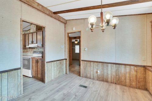 18438 2nd Pl, Phoenix AZ 85022-1011 exterior