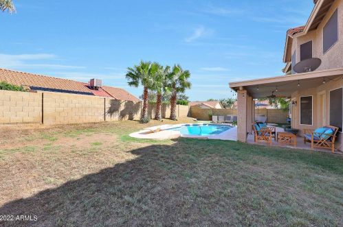 19429 35 Pl, Phoenix AZ 85028-3938 exterior