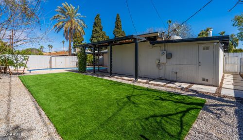 4020 34th St, Phoenix AZ  85018-5010 exterior