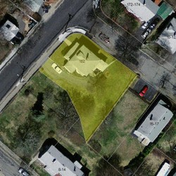 182 Elliot St, Newton MA 02464-1250 aerial view