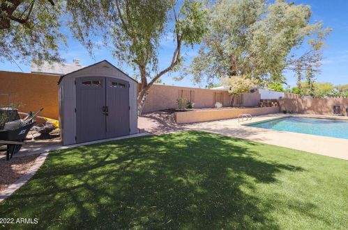 10602 25th Pl, Phoenix AZ 85008-3518 exterior