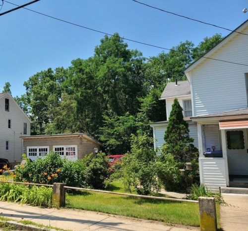 399 Cottage St, Royalston, MA 01331-2903