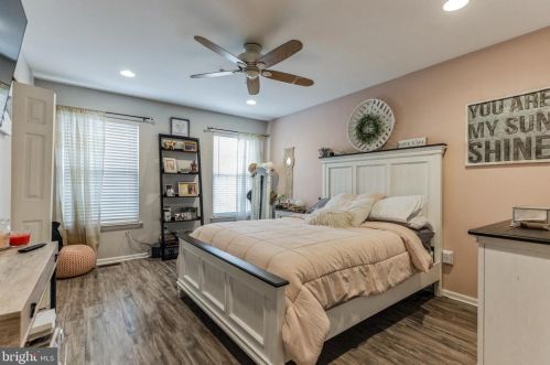 2405 Beacon Hl Dr, Erial NJ 08081-1106 exterior