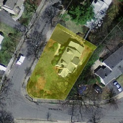 25 Clearwater Rd, Newton MA  02462-1132 aerial view