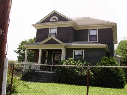 484 Watertown St, Newton, MA 02460-1434