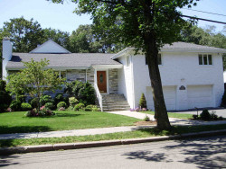 71 Sevland Rd, Newton, MA 02459-2841