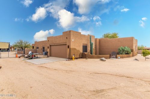 37405 16 St, Phoenix AZ 85086-6479 exterior