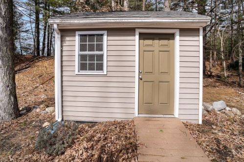 58 Everett St, Norfolk MA 02056-1634 exterior