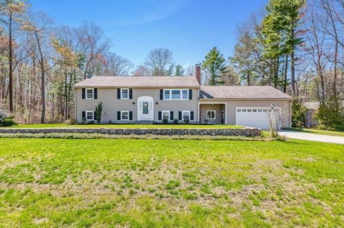 253 Prospect St, Hingham, MA 02061-1123