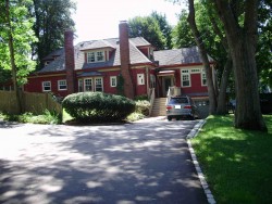 1277 Walnut St, Newton, MA 02461-1854