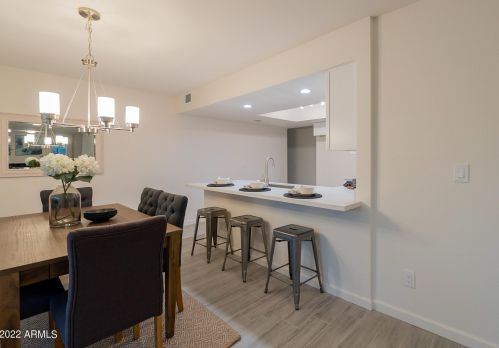 4114 Apollo Rd, Phoenix AZ 85042-5381 exterior