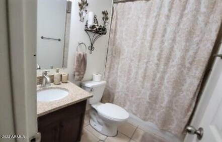 7708 Clarendon Ave, Phoenix AZ 85033-4120 exterior