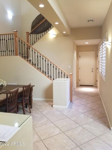 5122 34 Way, Phoenix AZ 85018-1548 exterior