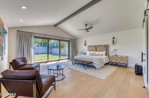 3413 45th St, Phoenix AZ  85018-6028 exterior