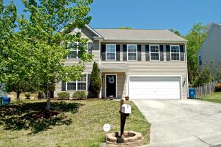 1004 Woodside Park Ln, Durham NC  27704-6042 exterior