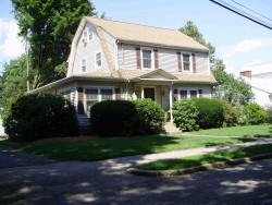 31 Walnut Hill Rd, Newton, MA 02459-2643