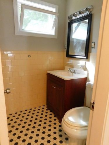 951 Rodman St, Fall River MA  02721-3947 exterior