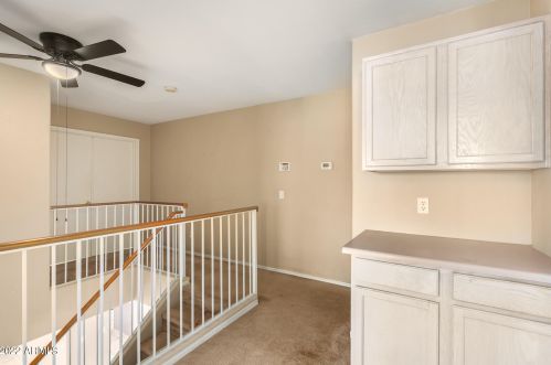 1102 Behrend Dr, Phoenix AZ 85050-3992 exterior