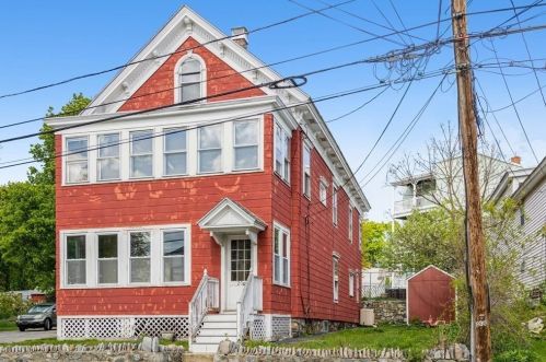 20 Barker St, Methuen, MA 01844-2953