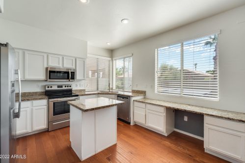 2151 Briarwood Ter, Phoenix AZ 85048-0152 exterior