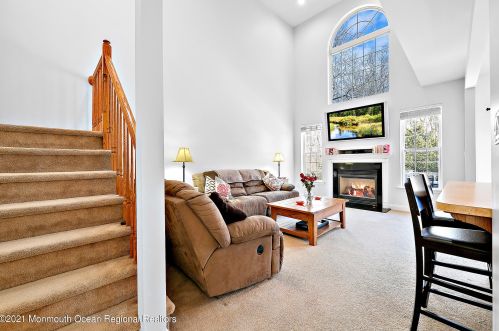 19 Brookfield Dr, Jackson Twp NJ 08527-3865 exterior