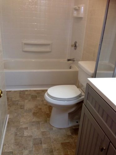 12 Morton Ct, New Bedford MA 02744-2510 exterior