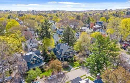 30 Orient Ave, Newton, MA 02459-1426