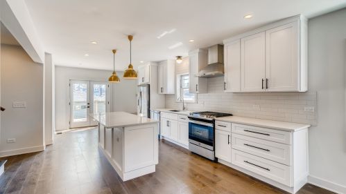 3807 Wisconsin Ave, Forest View, IL 60402-3955