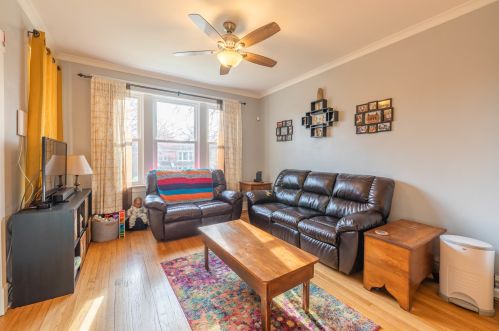 2242 Kenilworth Ave, Forest View, IL 60402-2211