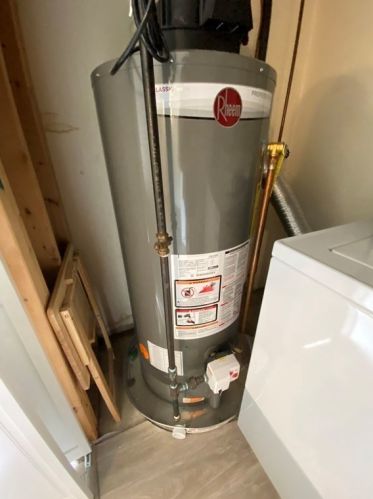 166 Hillside Rd, Montgomery MA 01085-4106 exterior