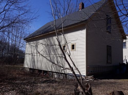 268 Winthrop St, Taunton MA  02780-4340 exterior