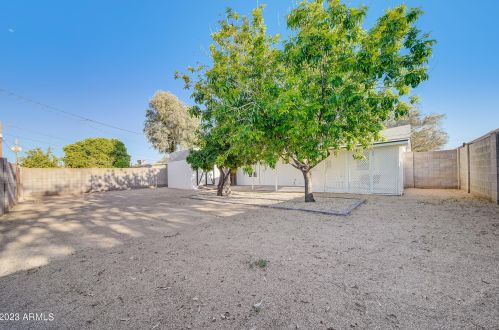 3520 Amelia Ave, Phoenix AZ 85037-2365 exterior