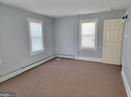 22 Barber Ave, West Deptford NJ  08096-2414 exterior