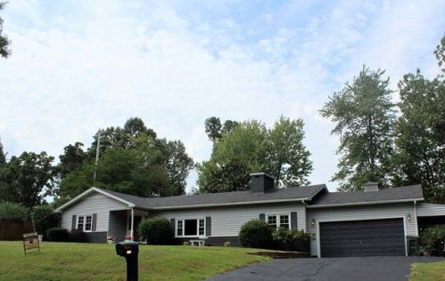 145 Forest Ln, Madisonville KY  42431-3205 exterior