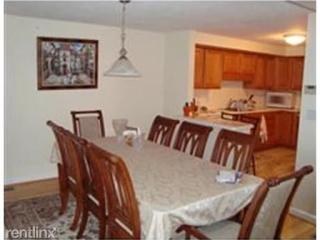 11 Hitching Post Ln, Northborough MA  01532-2156 exterior