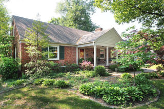 4603 Beaver Rd, Louisville, KY 40207-3513